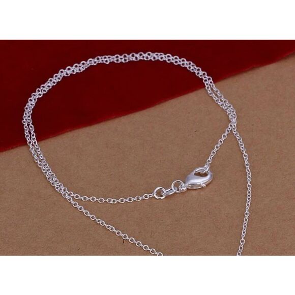 .925 Sterling Silver Shield Round Pendant 16" Fine Chain Lobster Claw - Picture 2 of 4